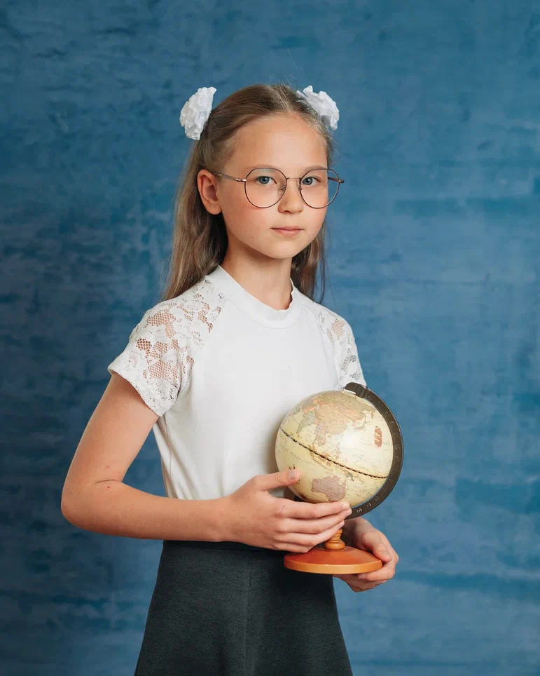 Лысенко Алла.