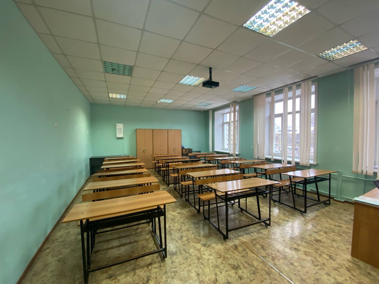 Изображения кабинета.